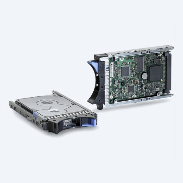 Disco Duro Interno Lenovo, 600GB, SAS, para Computadora