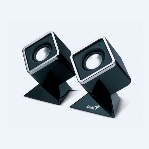 31731032100 - Bocinas Genius SP-D150, 4 Watts, USB, Negro