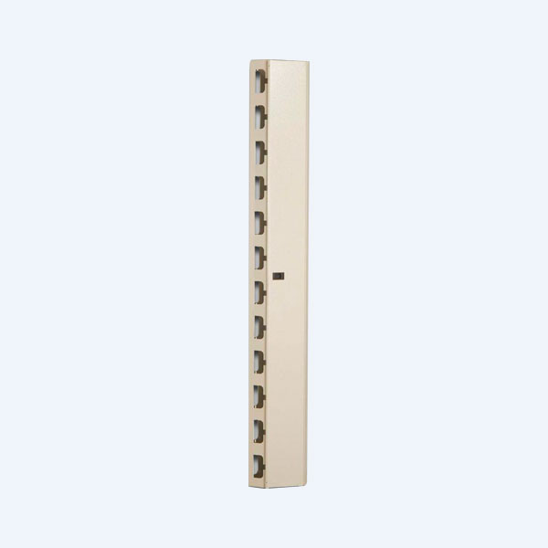 Organizador Vertical de Cables Intellinet 26U para Rack
