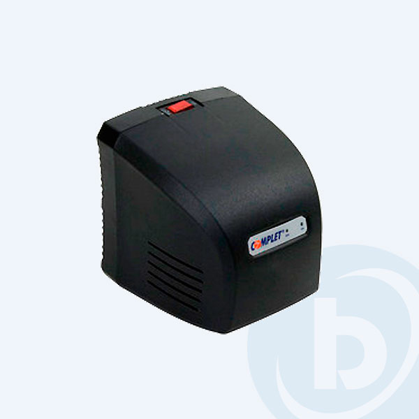 ERV-6-001 - Regulador de Voltaje Complet R Plus, 1300VA, 650W, 8 Contactos