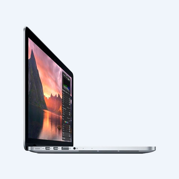 Apple MacBook Pro, 13.3’’, Core i5, 8GB RAM, 128GB SDD, OS X Yosemite