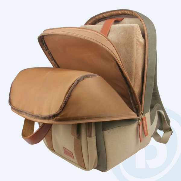 PC-082101 - Mochila Perfect Choice CANVAS, 15'', Cafe/Verde