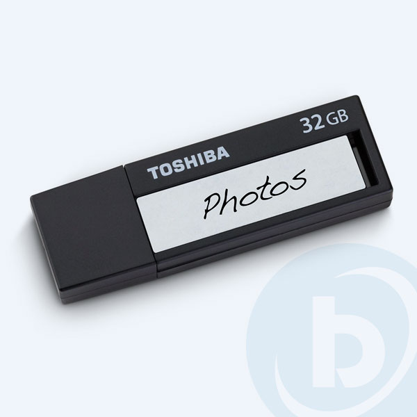 PFU032U-1BLK - Memoria USB 3.0 Toshiba TransMemory, 32GB, Negro