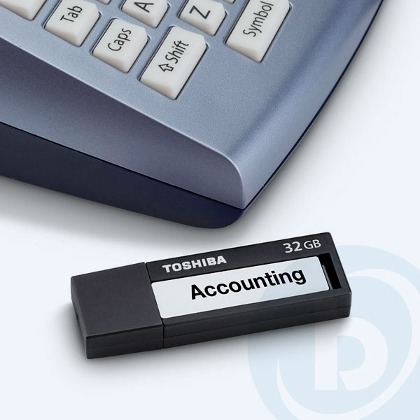 PFU032U-1BLK - Memoria USB 3.0 Toshiba TransMemory, 32GB, Negro