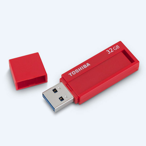 Memoria USB 3.0 Toshiba TransMemory, 32GB, Rojo