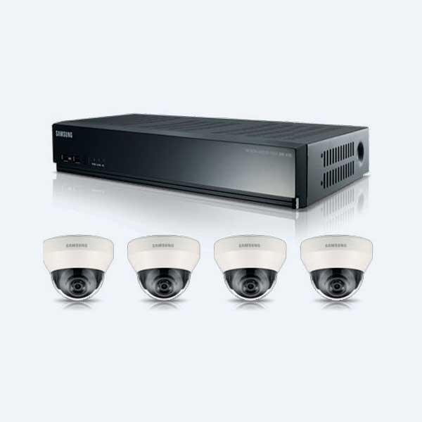 Grabador de video en red NVR Samsung SRK-3030S, 4 Canales + 4 Cámaras de Vigilancia Samsung, Tipo Domo + 3 Cables de Red