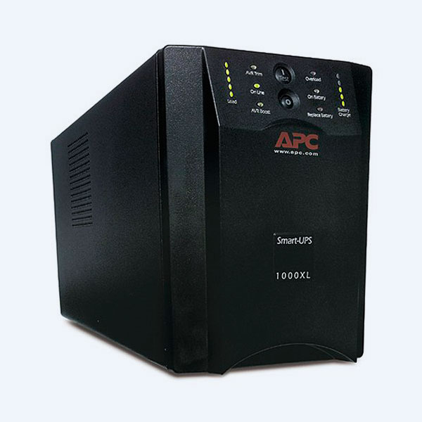 No Break APC Smart-UPS XL, 1000 VA, 800 Watts, 8 contactos, 33 Minutos