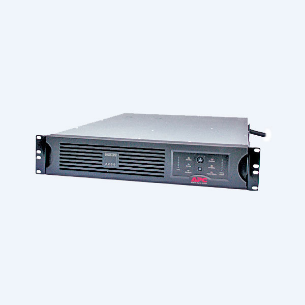 No Break APC Smart UPS, 2200VA, 1980w, 8 Contactos, 16min, Rack
