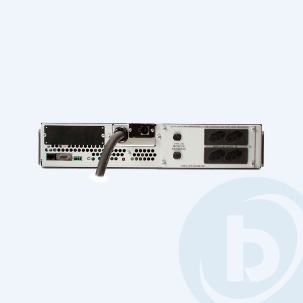 SUA3000RM2U - No Break APC Smart-UPS, 3000 VA, 2700 watts, 8 Contactos, Rack 2U
