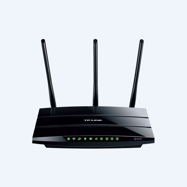 Router Inalámbrico TP-Link TD-W8980, 600 Mbps, 4 Puertos RJ45 de 10/100/1000Mbps, 1 Puerto RJ11, 2 Puertos USB 2.0, Banda Dual