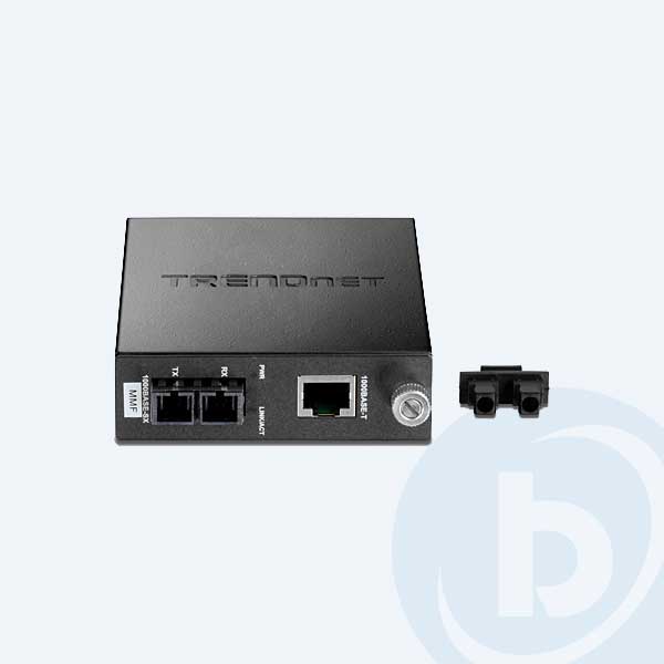 TFC-1000MSC - Covertidor de Fibra TRENDnet TFC-1000MSC, SC MultiModo, Hasta 500m, 1000B-T a 1000B-LX
