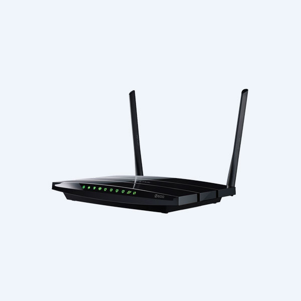 Router Inalámbrico TP-LINK TL-WDR3600, 600Mbps, 4 Puertos LAN de 10/100/1000Mbps, 1 Puerto WAN de 10/100/1000Mbps, 2 Puertos USB