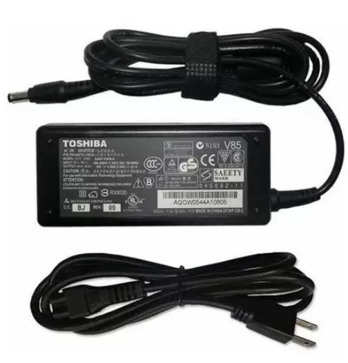 Cargador Toshiba Satelite, Salida 19v 3.42a